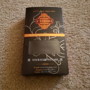 NWOT Vario Clip-in Hair Extensions